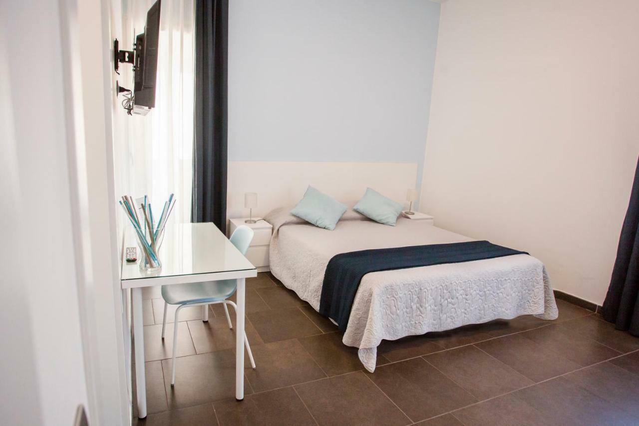 Rosella'S Rooms Matera Bagian luar foto