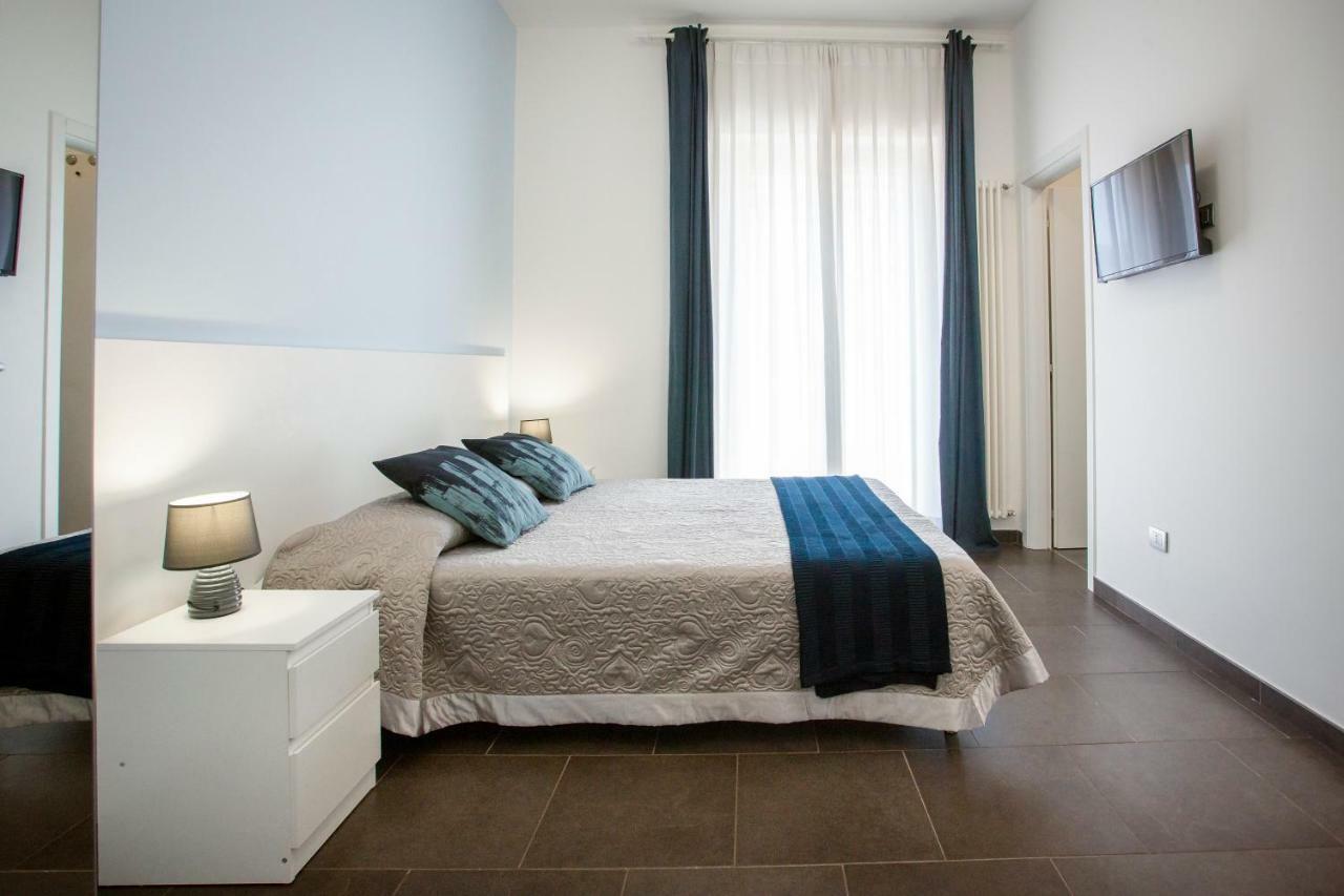 Rosella'S Rooms Matera Bagian luar foto